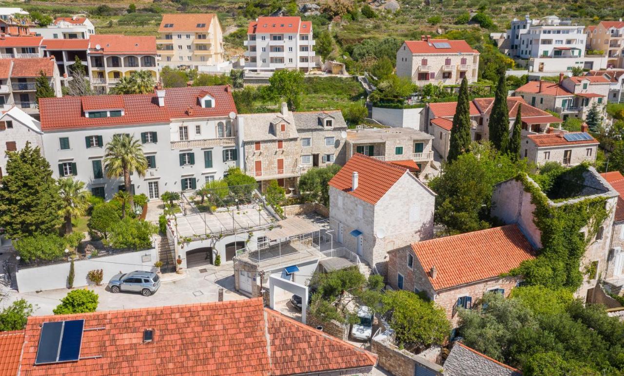 Villa Balarin Bol Buitenkant foto